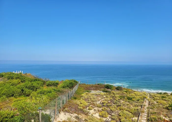 Nazare Uninterrupted Views And Sounds Of The Sea *