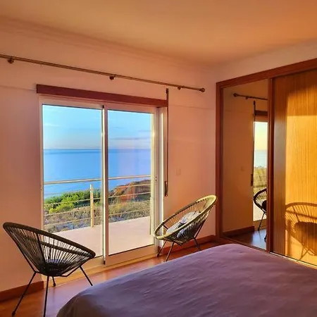 Nazare Uninterrupted Views And Sounds Of The Sea * Патаяш