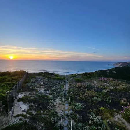 Nazare Uninterrupted Views And Sounds Of The Sea Apartamento *