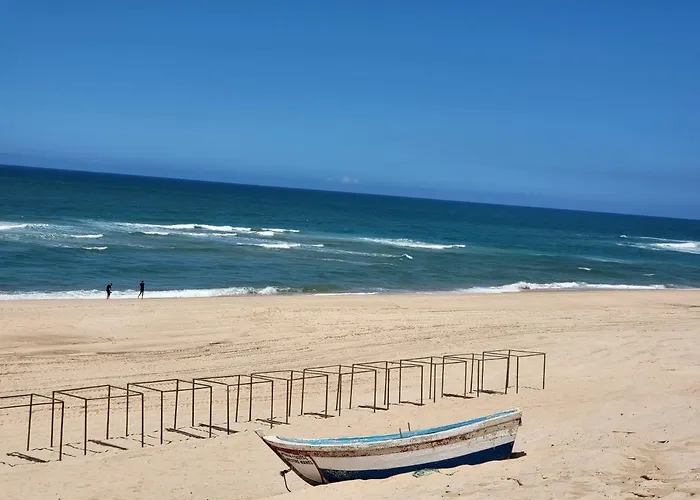 Nazare Uninterrupted Views And Sounds Of The Sea *